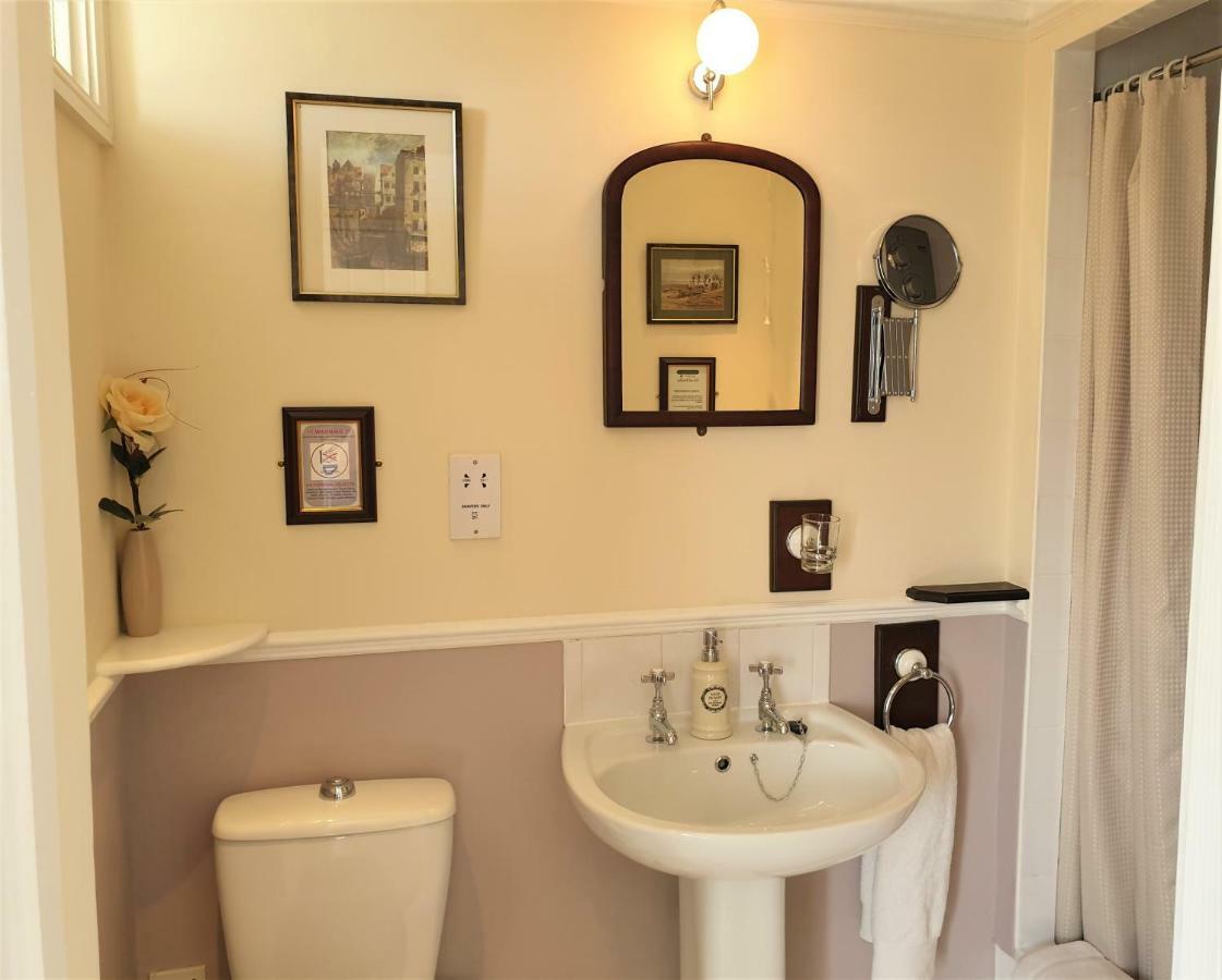 Saint Hilda'S House Bed and Breakfast Γουίτμπι Εξωτερικό φωτογραφία